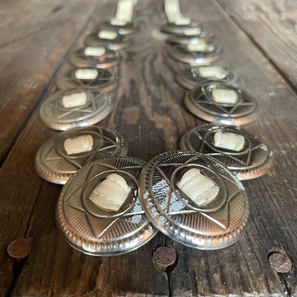 Vintage Southwest Conchos on White Leather Lightweight Belt or Neckpiece - Picture 2 of 16
